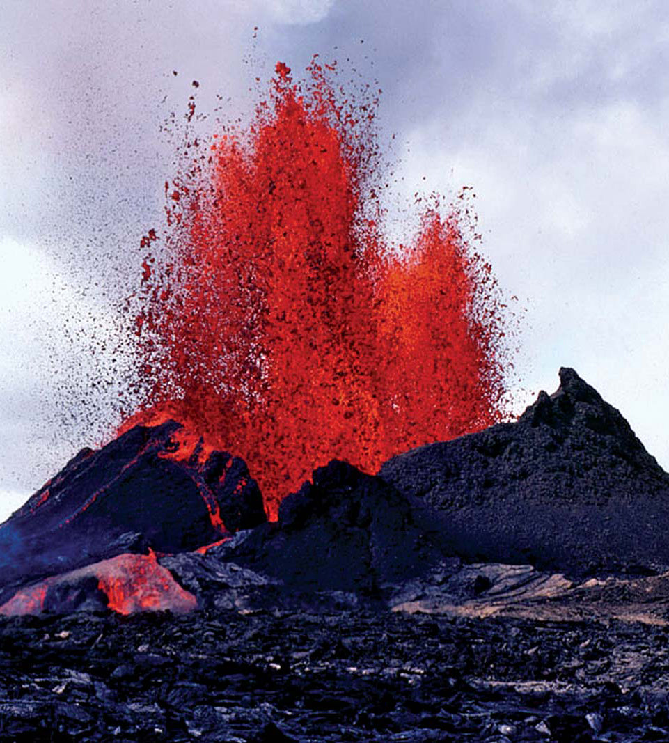 5 Surreal Hikes You Need to Take at Hawaii Volcanoes National Park